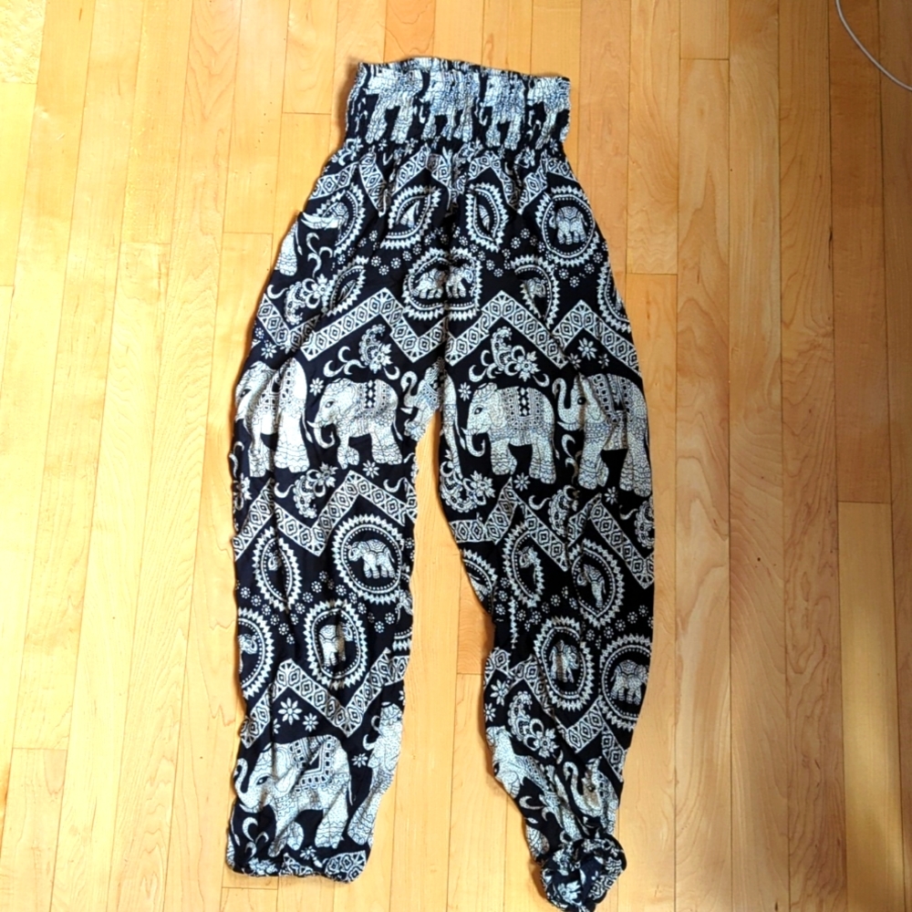 Linen Elephant Print Joggers